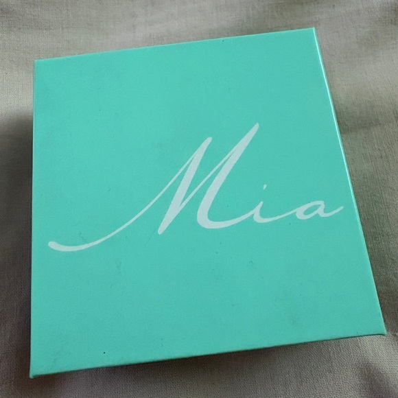 MIA Stainless Steel Bracelet with Pearl Accents - Picture 6 of 6